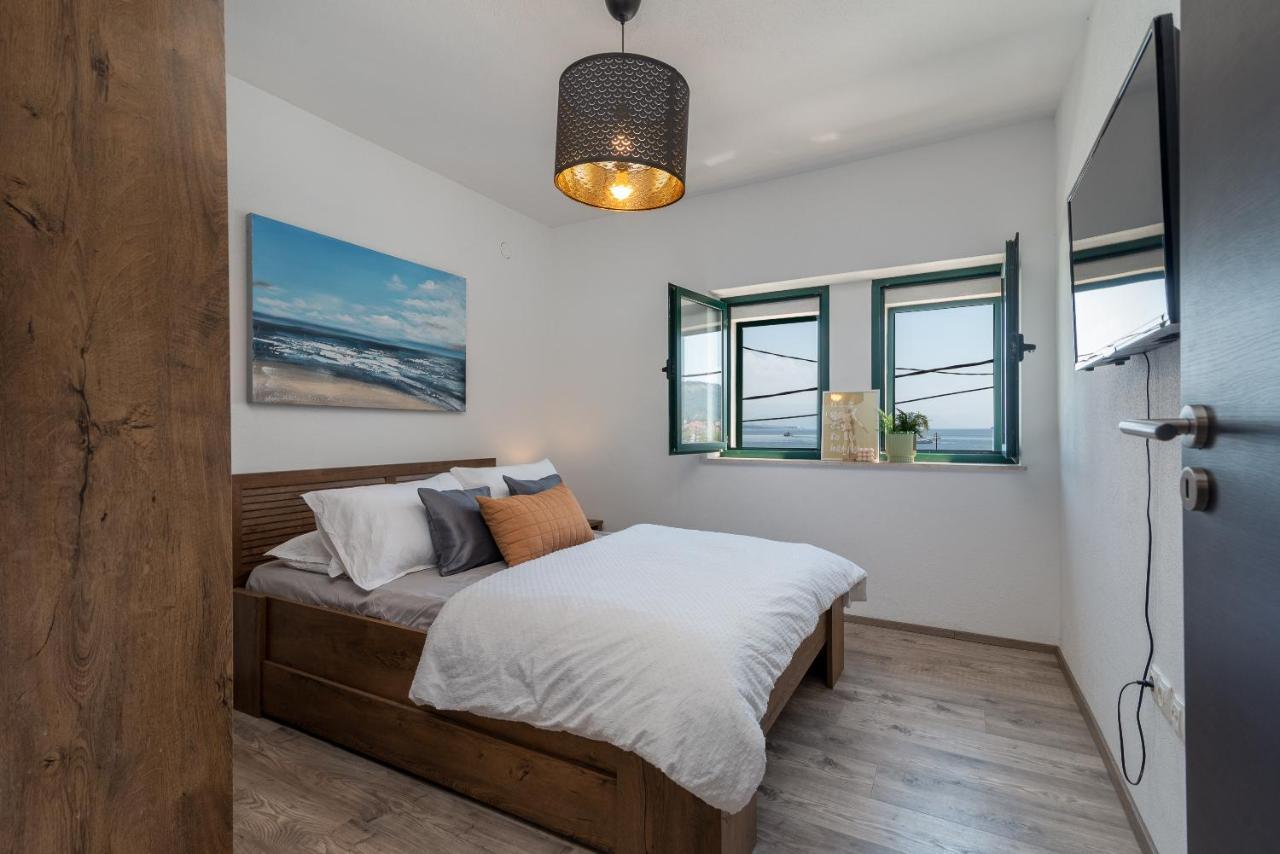 Beach Apartman Marela Slatine Exterior foto